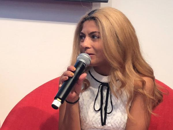 Ensaf Haidar speaking in Frankfurt