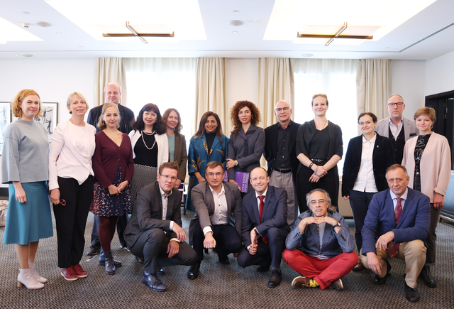 IPA President, Bodour Al Qasimi, with Russian publishers