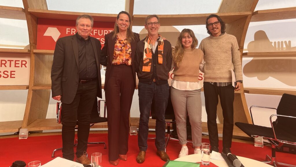 Porter Anderson, Anke Steinecke, Jean Poderos, Felicia Hofmann, Ege Dündar at the end of the FBM24 Panel Democracy Depends on Reading